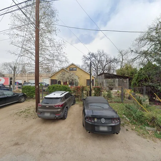 Happy Foods + SWOOP Wine Garden
