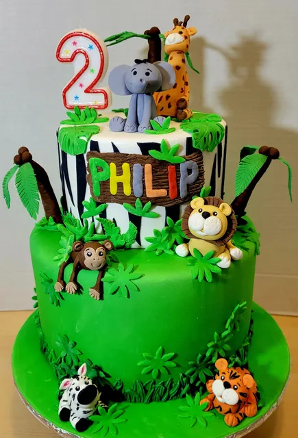 Customized Cakes By Marissa Roces