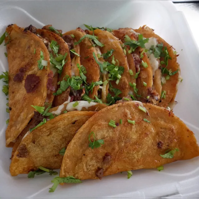 TACO TRUCK EL BIG BURRITO