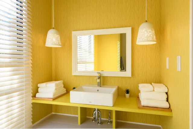 絵本ホテル / EHON HOTEL