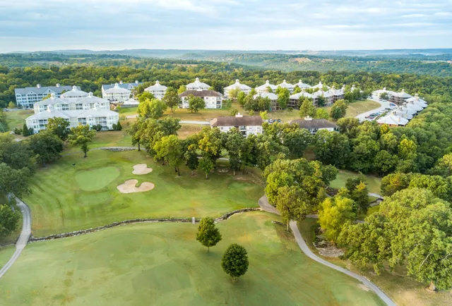 Holiday Inn Club Vacations Holiday Hills Resort at Branson, an IHG hotel