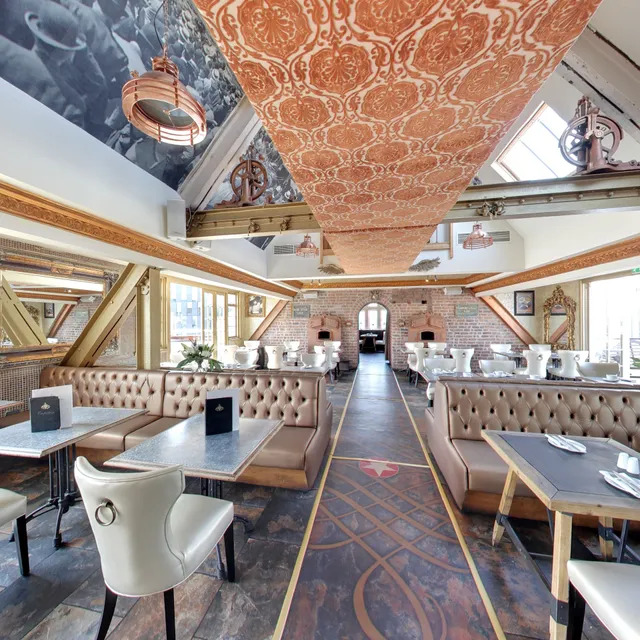 Carpathia Bar & Restaurant