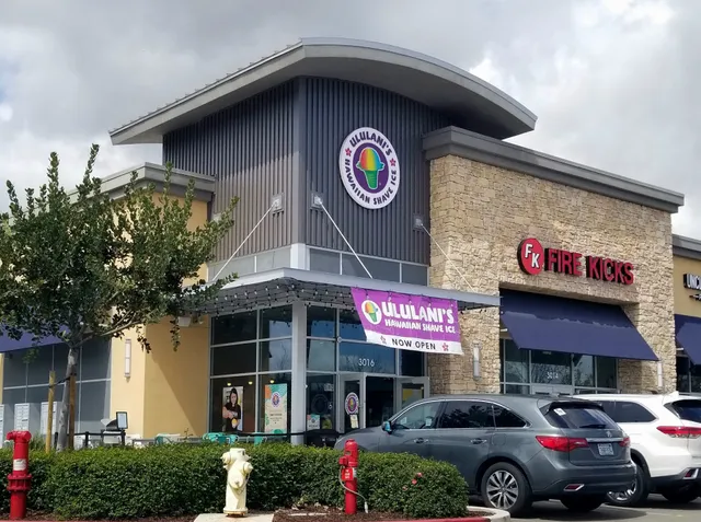 Ululani's Hawaiian Shave Ice - Livermore