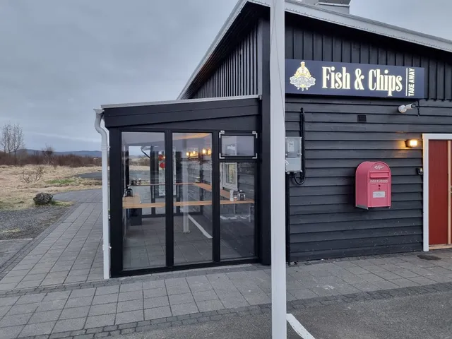 Fish and Chips Lake Mývatn