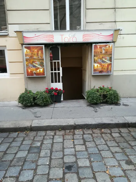 Cafe Tara