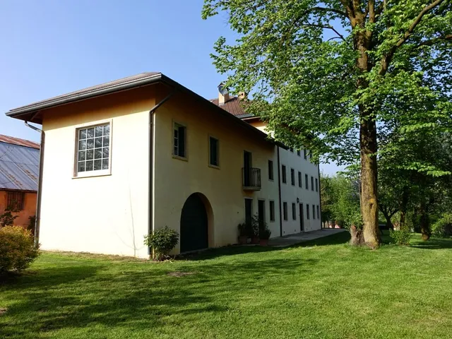 Lambra La Casa del Sol