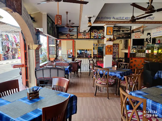 Alexandra Bar & Restaurant