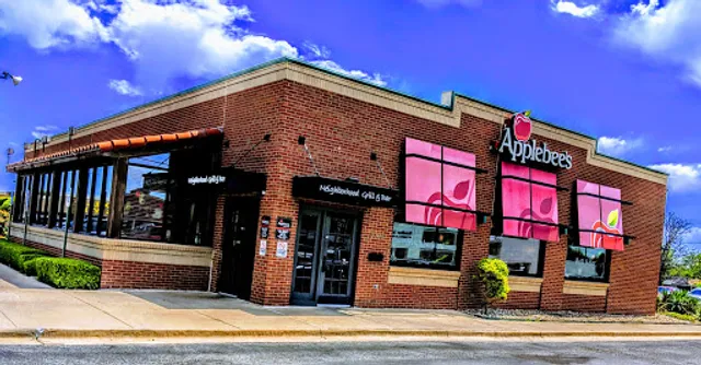 Applebee's Grill + Bar