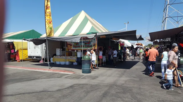 Folsom Boulevard Flea Market