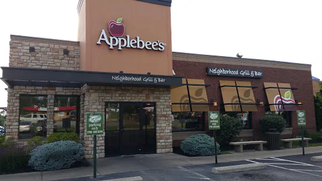 Applebee's Grill + Bar