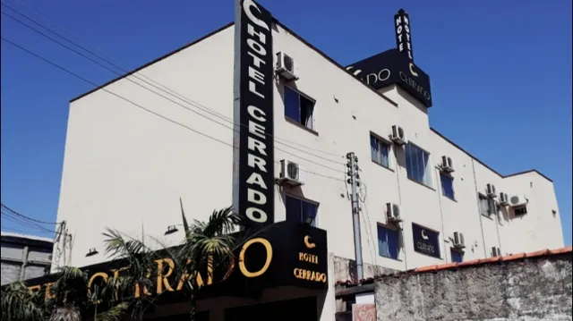 Hotel Cerrado
