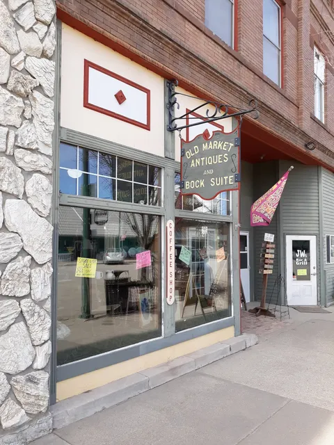 Old Market Antiques-Bock Suite