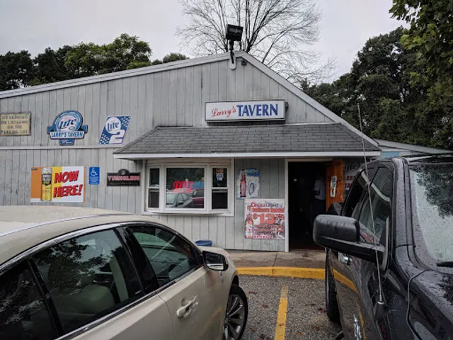 Larry's Tavern