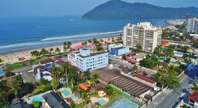 27 Praia Hotel