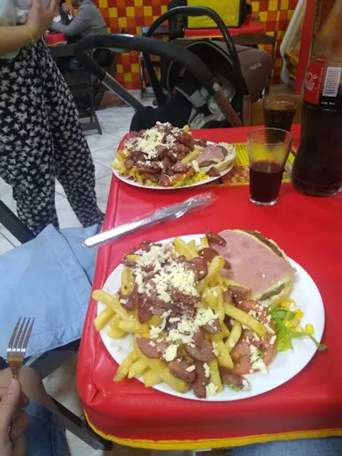 Lanchonete Três Irmãos