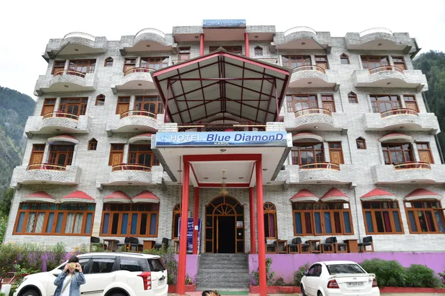 OYO 30229 Blue Diamond