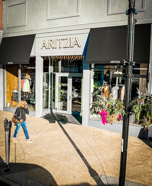 Aritzia