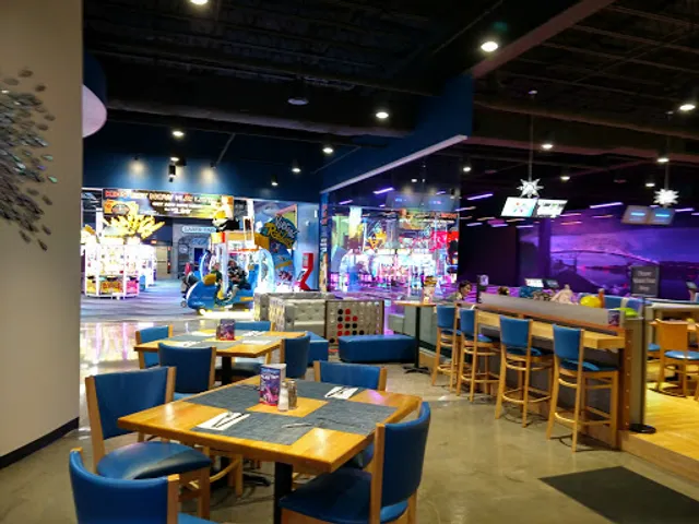 Ryan's Ten Pin Eatery & Arcade