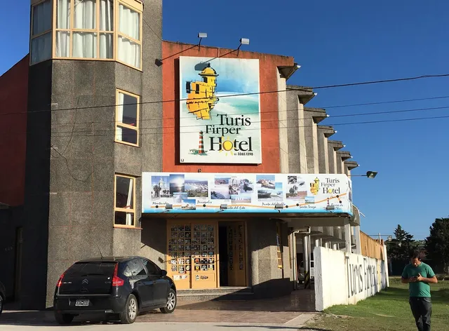 Turis Firper Hotel