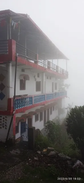 Devariya Guest House