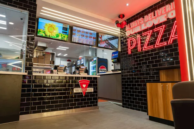 Pizza Hut - Darkhan