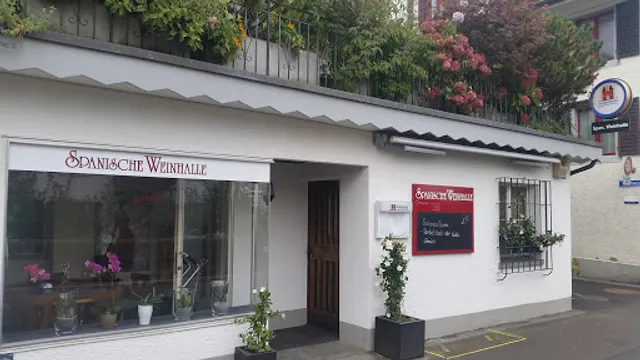 Spanische Weinhalle