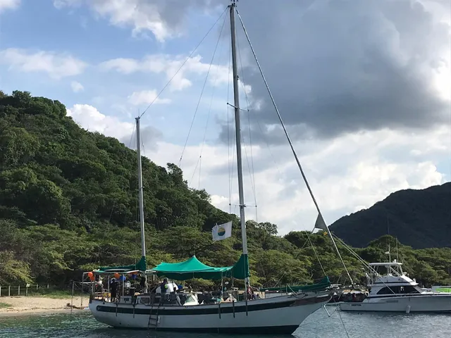 Tayrona Sailing