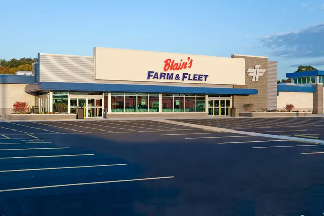 Blain's Farm & Fleet - Madison, Wisconsin
