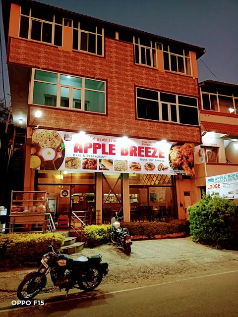 Apple Breeze Restaurant & Resort