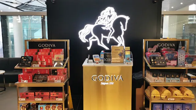 GODIVA CAFE