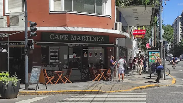 Cafe Martinez