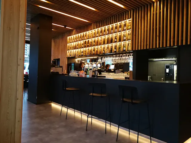 Bar restaurante Babel