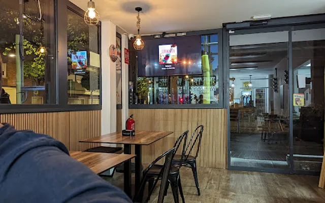 BAR TAPERIA LA VIEJA