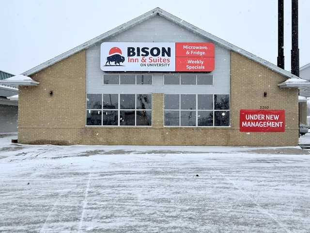 Bison Inn & Suites