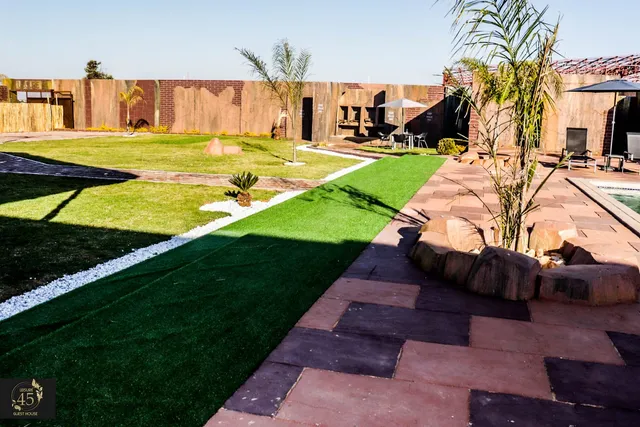 Leisure 45 Guest House