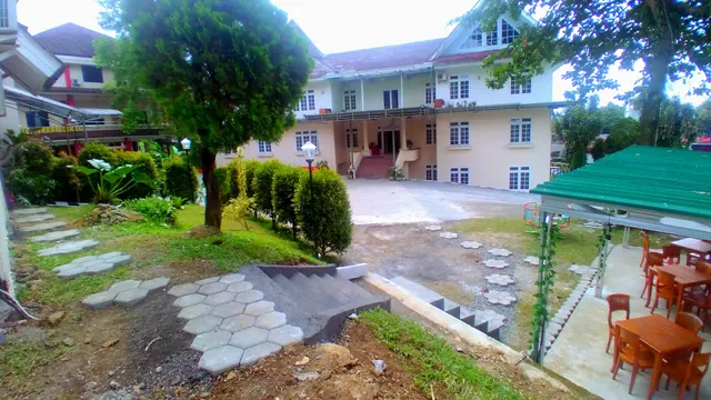 HoteL Graha Dinar Syariah - Puncak