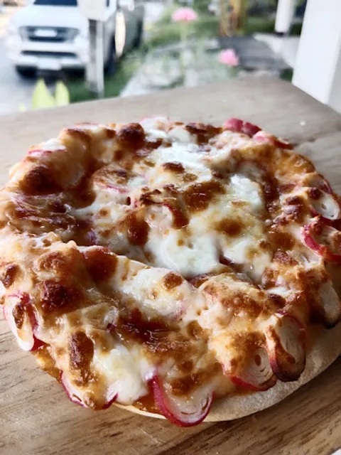 Pizza พิซซ่า & ชาหอมYourTea