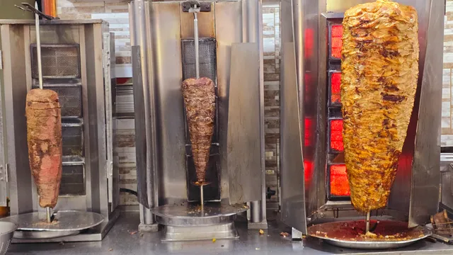 Shawarma Sta Rosa Chef Yaser