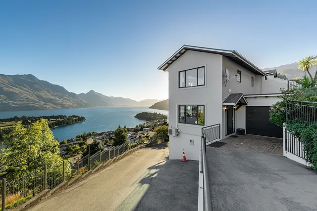 Amity Queenstown Serviced Apartments