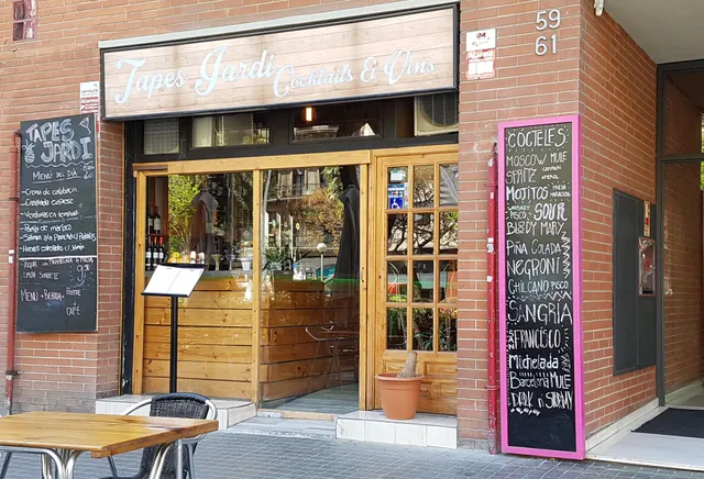 Tapes Jardí Gastrobar