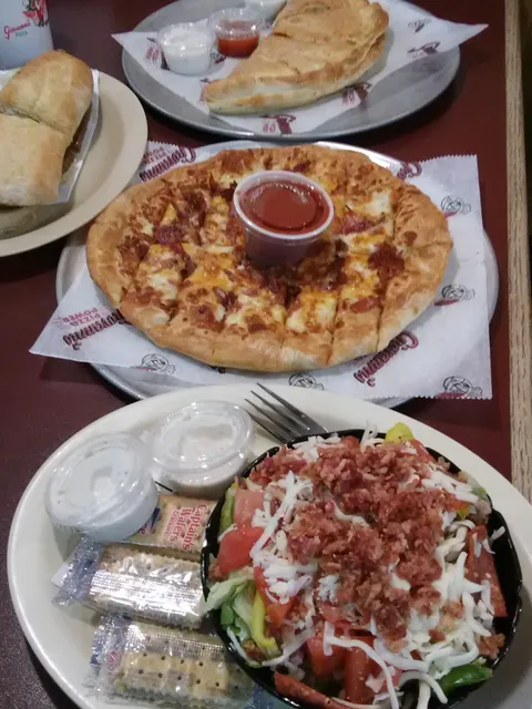 Giovanni's Pizza