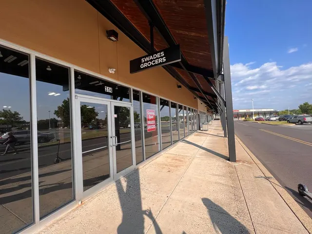 Swades(Swah-dhes) Grocers