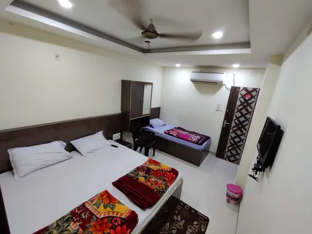 Swastik Guest House