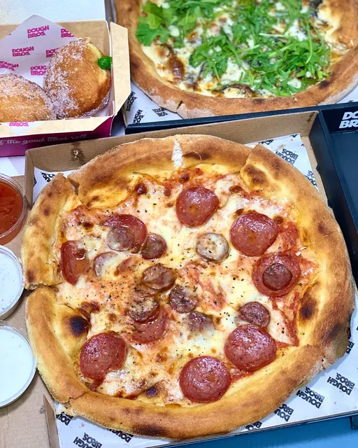Dough Bros. Pizza & Doughnuts (Tseung Kwan O)
