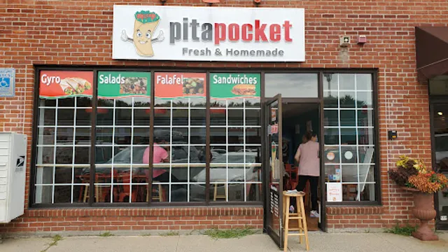 pitapocket + bubbletea