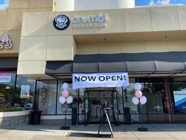 Crumbl - Clackamas