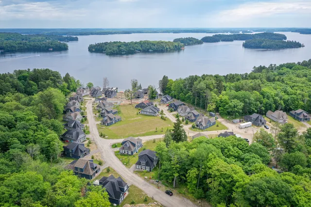 Legacy Cottages on Lake Rosseau