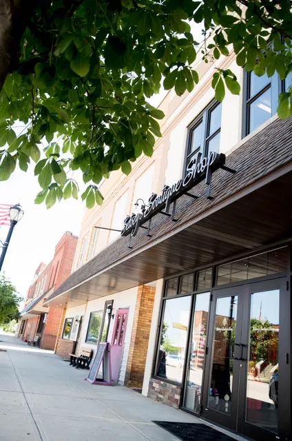 Betsey's Boutique Shop