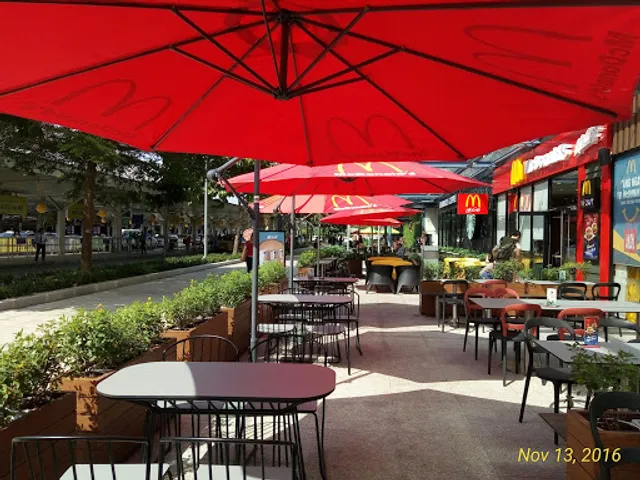 McDonald's Tân Sơn Nhất