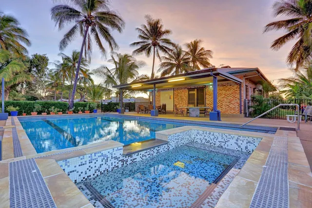 Alva Beach Tourist Park